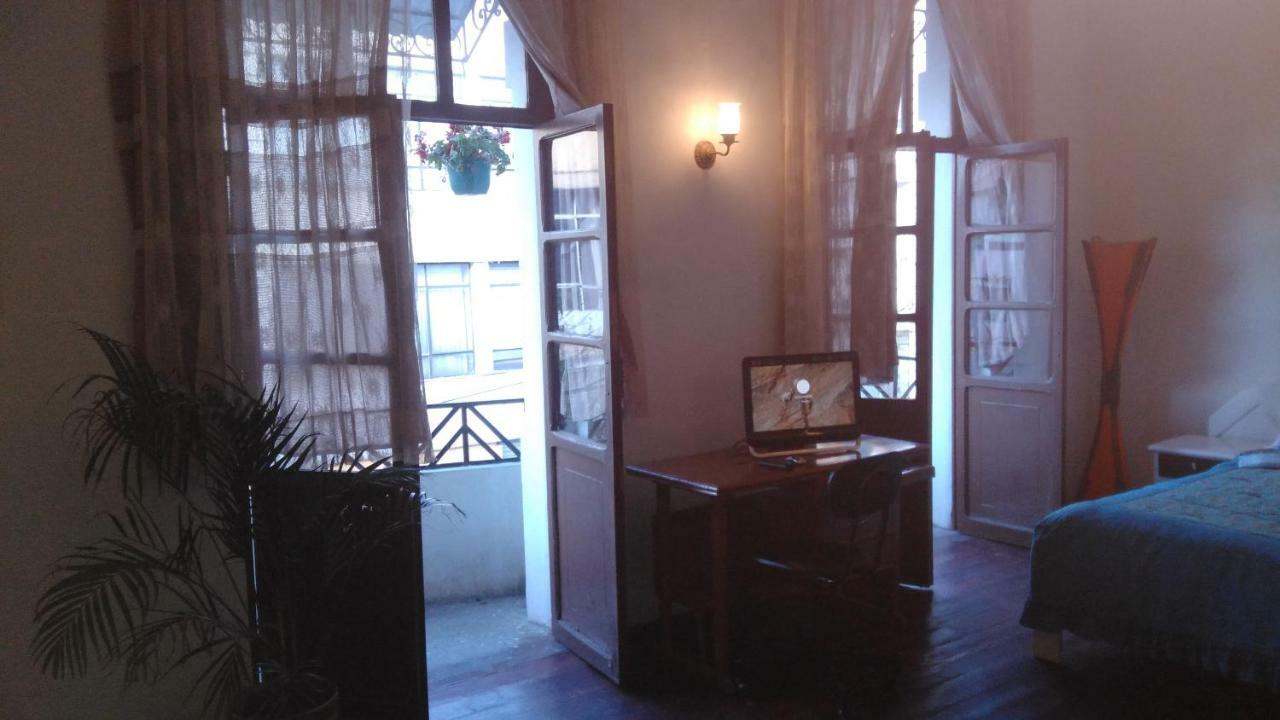 Guesthouse Nelson Quito Bagian luar foto